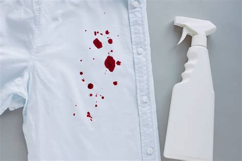 how to put blood on clothes